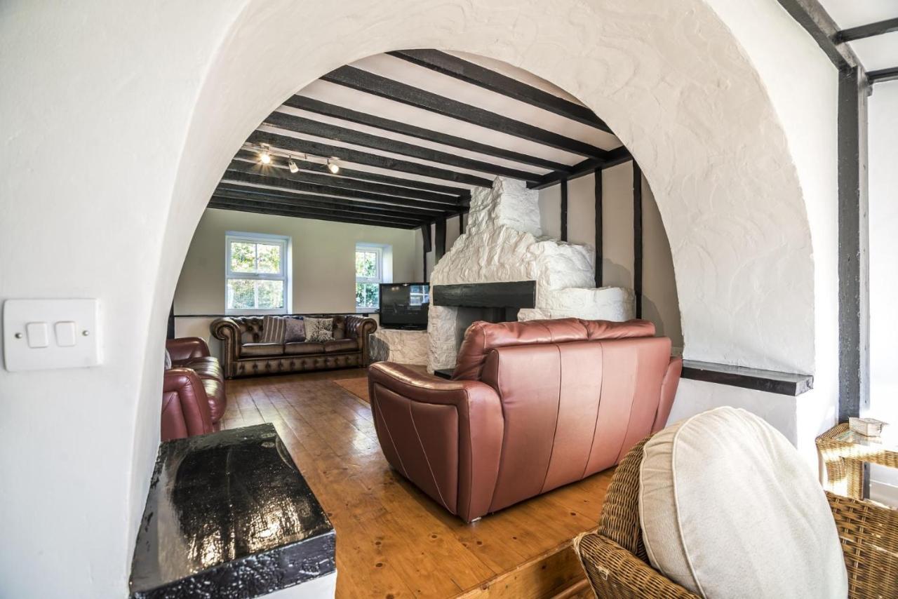 Barn Conversion - Hot Tub - Penally - Tenby Exteriör bild